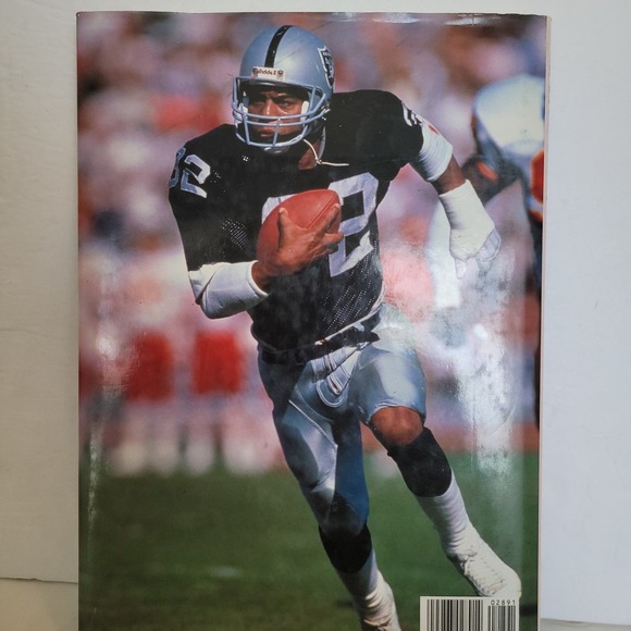 NFL Official History of Pro Football Vintage Book 1990 - Picture 7 of 7